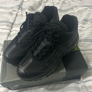 Nike Airmax 95 Black (used)